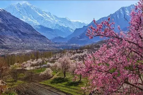 Top Attractions In Gilgit-Baltistan